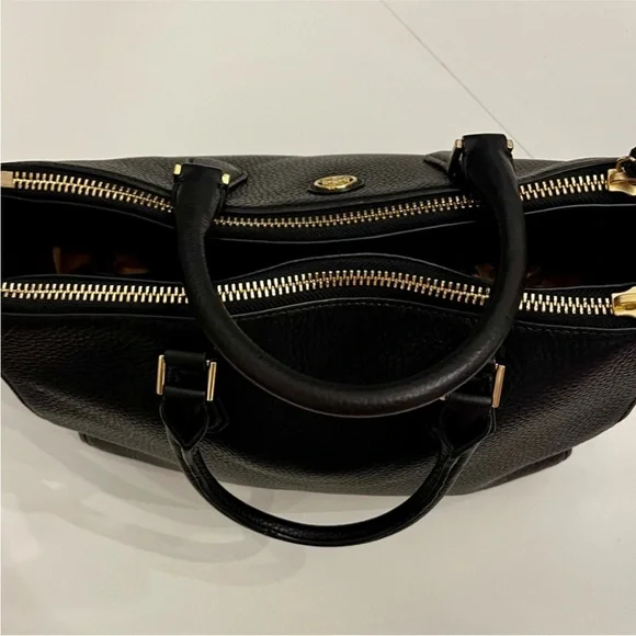 Tory Burch Black pebbled Leather Tote Bag with remov crossbody strap and dusty - Picture 5 of 10